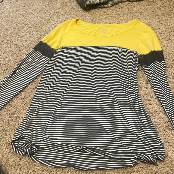 Maurices Tops - 24/7 Maurice’s top